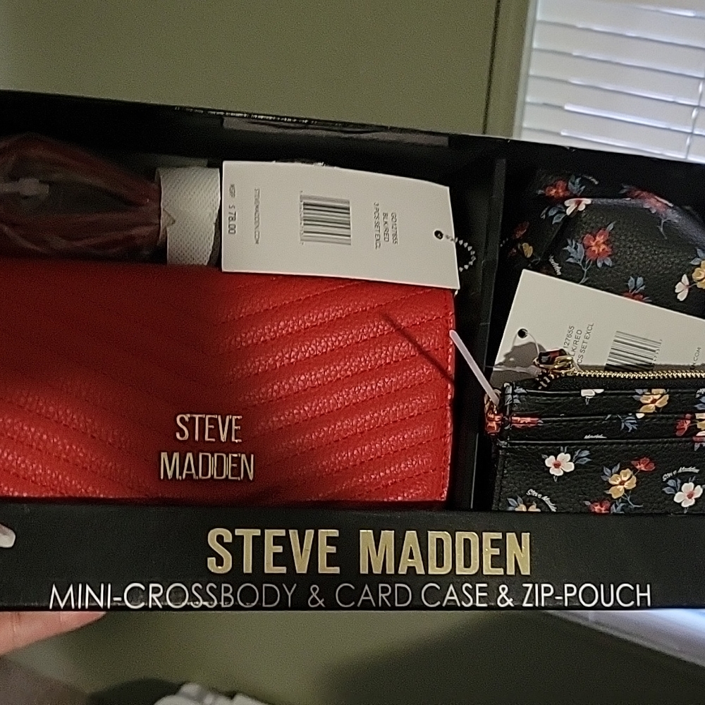 Steve madden set